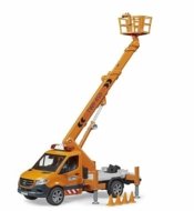 BRUDER 1:16 auto korvtõstukiga, 02679