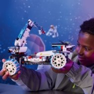 42211 LEGO® Technic Lunar Outpost™ kuukulguri kosmosesõiduk