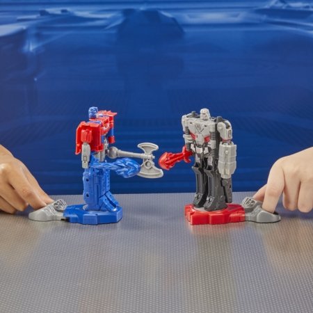 TRANSFORMERS MV8 komplekt Võitlevad Robotid, F9207 