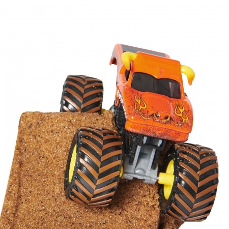 MONSTER JAM stardikomplekt Monster Dirt, 6066186 6066186