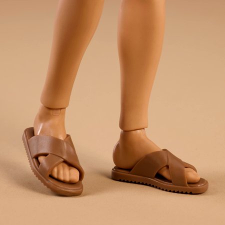 BARBIE Basics No10 Ken pruunide juustega nukk, JJX29 