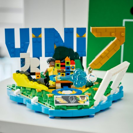 43027 LEGO® Editions Vini Jr – jalgpalli parimad hetked 