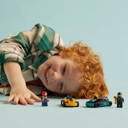 60400 LEGO® City Kardid Ja Võidusõidusõitjad 