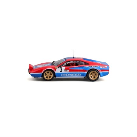 BBURAGO 1:43 Võidusõiduauto mudel Ferrari 308 GTB 1982, 18-36304 