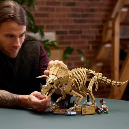 77985 LEGO® Jurassic World Dinosauruse fossiilid: Triceratops 