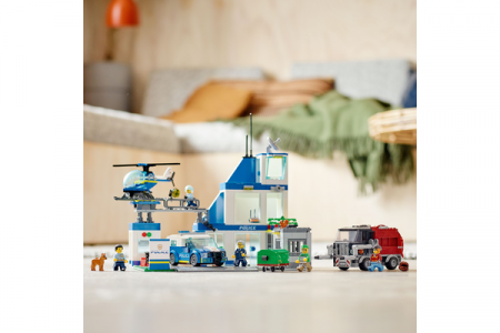 60316 LEGO® City Police Politseijaoskond 60316