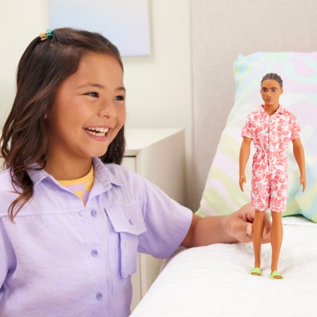 BARBIE Ken Fashionistas nukk pükskostüümis, HYT99 