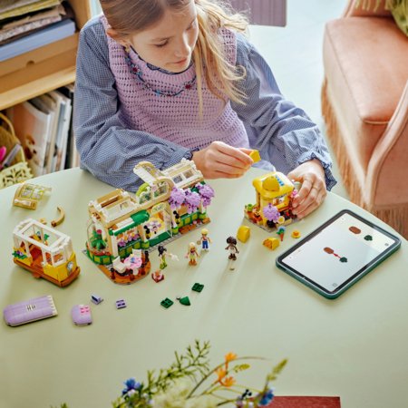 42671 LEGO® Friends Taimekohvik ja lillepood 