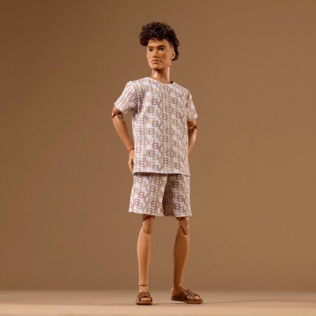 BARBIE Basics No10 Ken pruunide juustega nukk, JJX29 