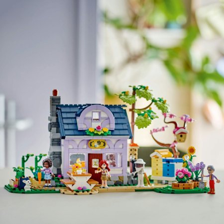 42669 LEGO® Friends Mesiniku maja ja lilleaed 