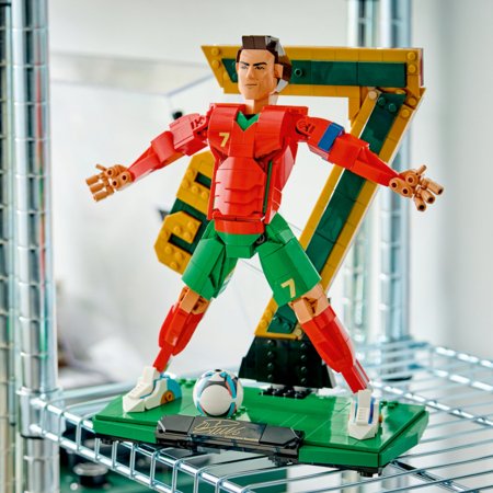43016 LEGO® Editions Cristiano Ronaldo – jalgpallilegend 