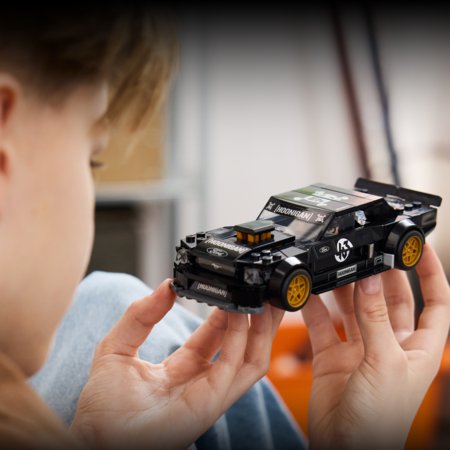 77262 LEGO® Speed Champions Ken Blocki '65 Ford Mustang Hoonicorn V1 