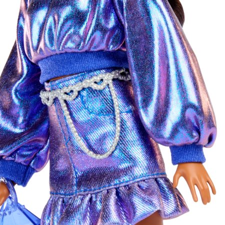 BARBIE Deluxe Fashionistas – läikivlillas seelikus, JFP42 