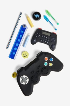 NEXT pliiatsiümbris koos kirjatarvikutega, AJ0811